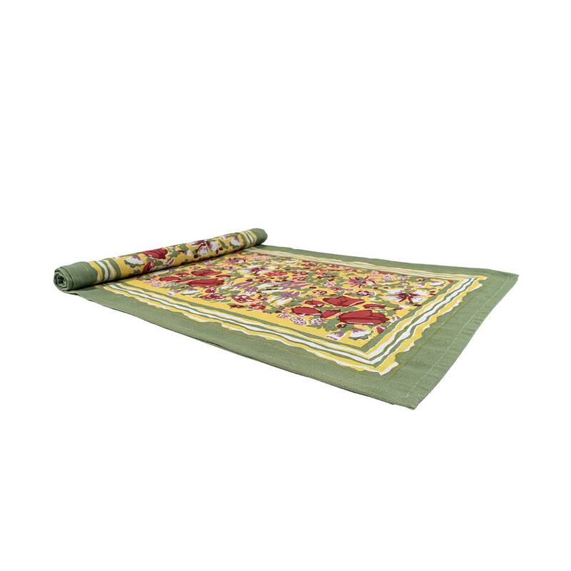 Jardine Red/ Green Table Runner