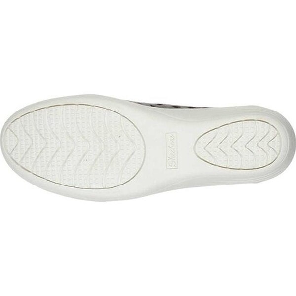 skechers kiss shifty