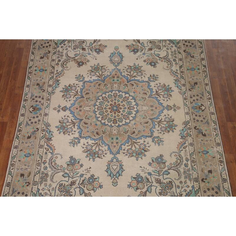 Traditional Tabriz Persian Vintage Area Rug Hand-knotted Wool Carpet - 6'6" x 9'8"