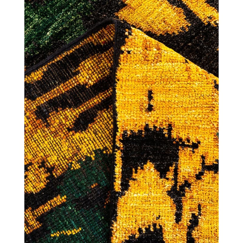 Overton Hand Knotted Wool Vintage Inspired Modern Contemporary Modern Yellow Area Rug - 5' 2" x 8' 2"