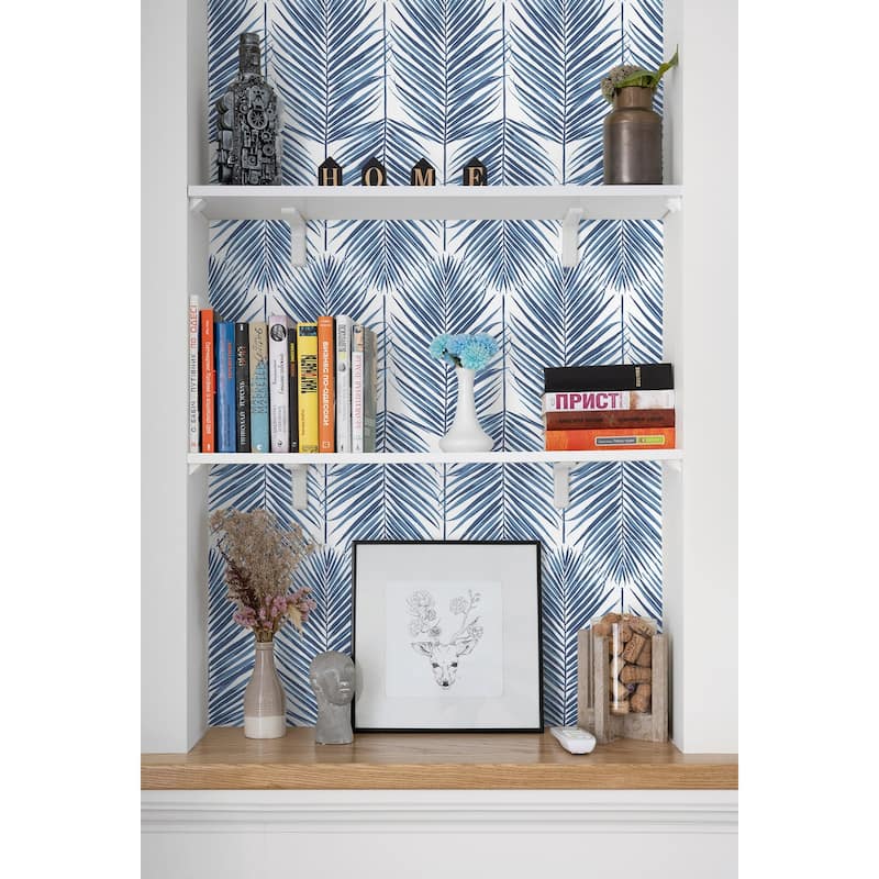 Seabrook Designs Marina Palm Non-Woven Unpasted Wallpaper