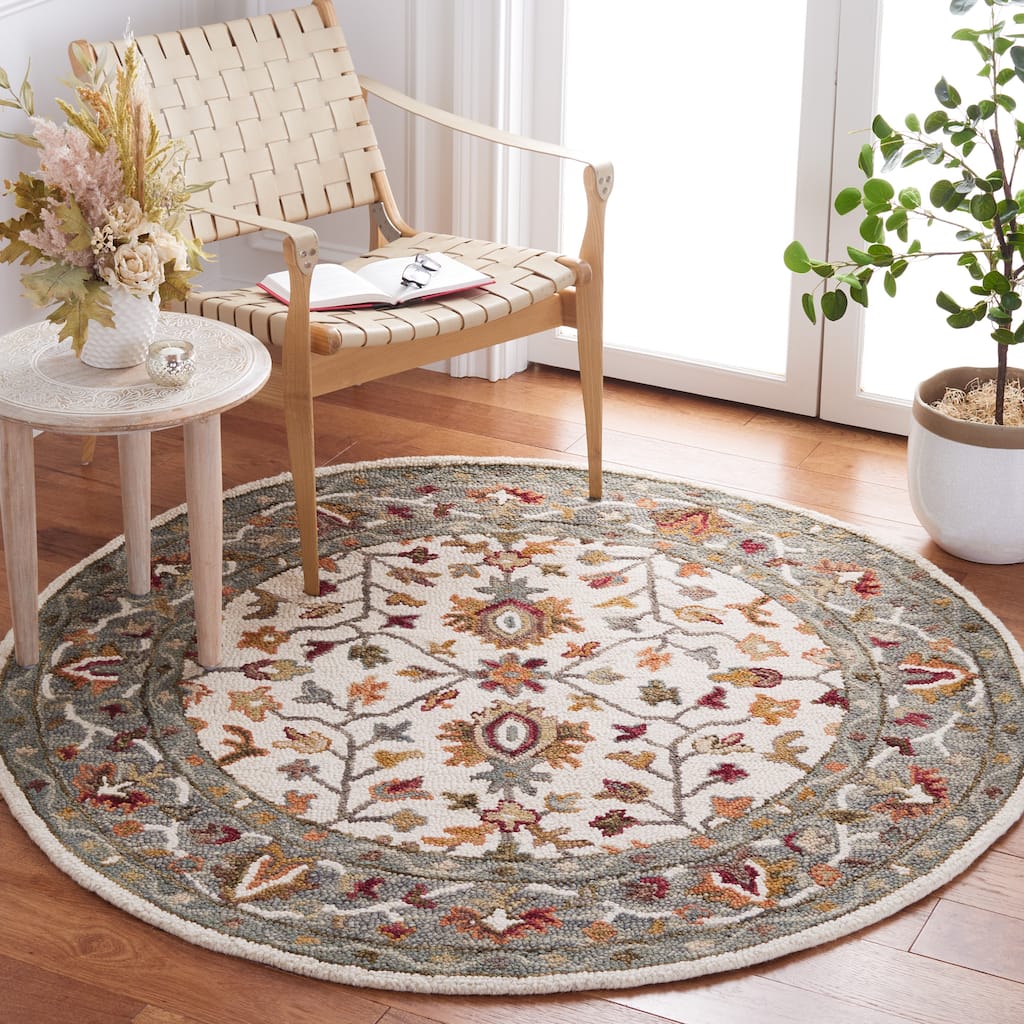 SAFAVIEH Handmade Aspen Kuna Boho Wool Rug