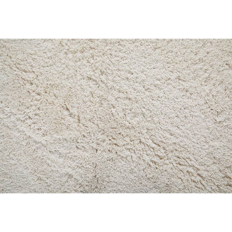 Grand Bazaar Gendry Hand Tufted Solid Modern Area Rug