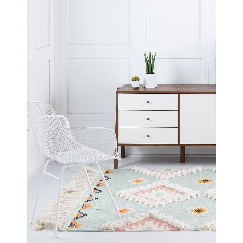 Southwestern/Lodge Izhobert Collection Area Rug