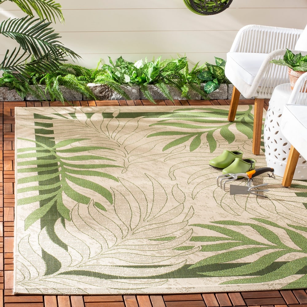 SAFAVIEH Courtyard Idun Botanical Indoor/ Outdoor Waterproof Patio Backyard Rug
