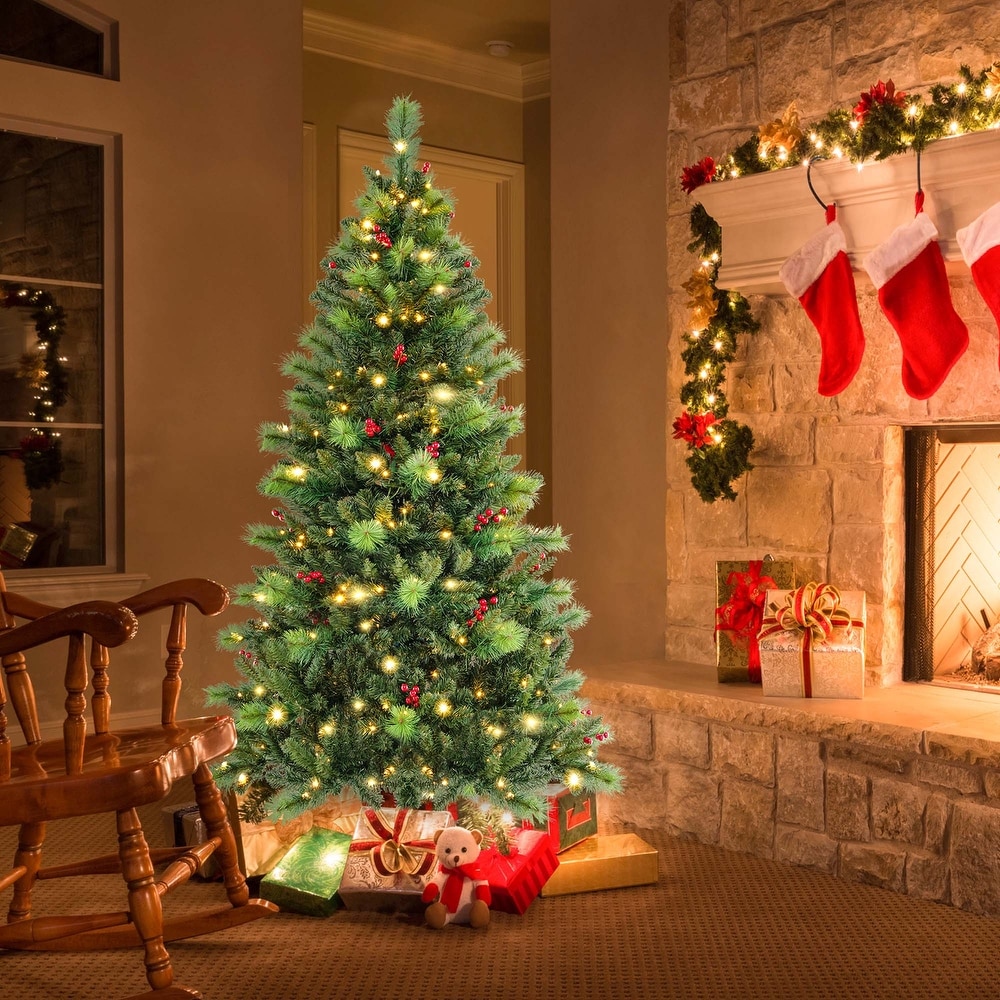 7.5 ft Pre-Lit Frosted Berry Spruce PE/PVC Tree Sure-Lit Pole 500 Warm White LED Lights, Green