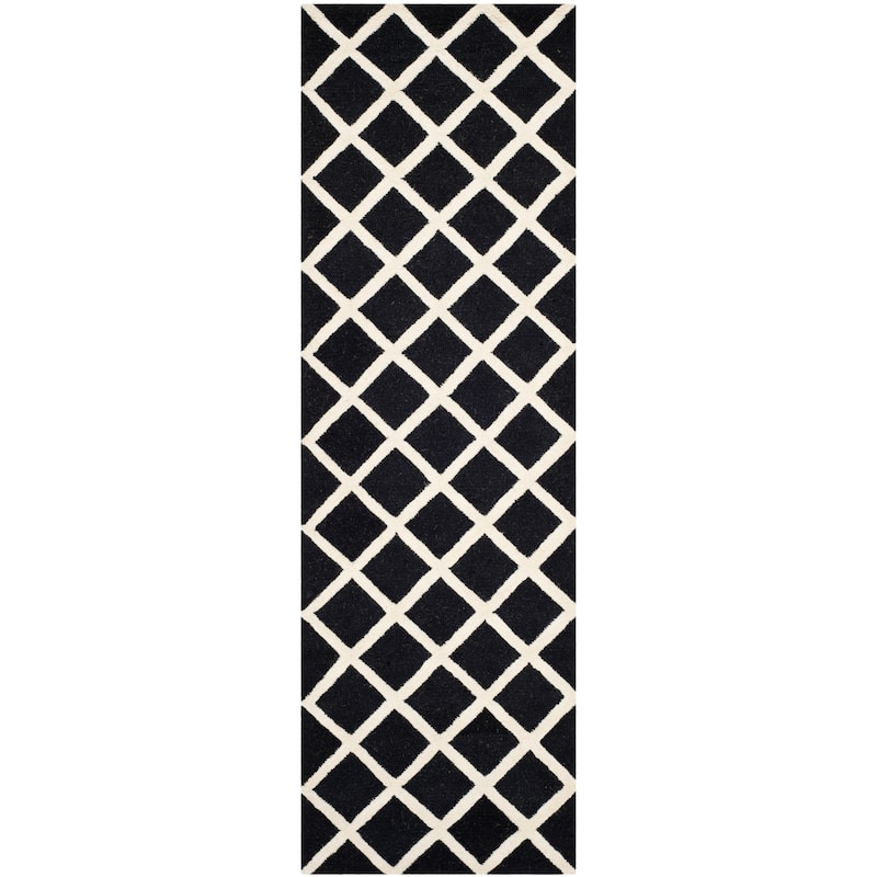 SAFAVIEH, Handmade Cambridge Siire Moroccan Trellis Wool Rug