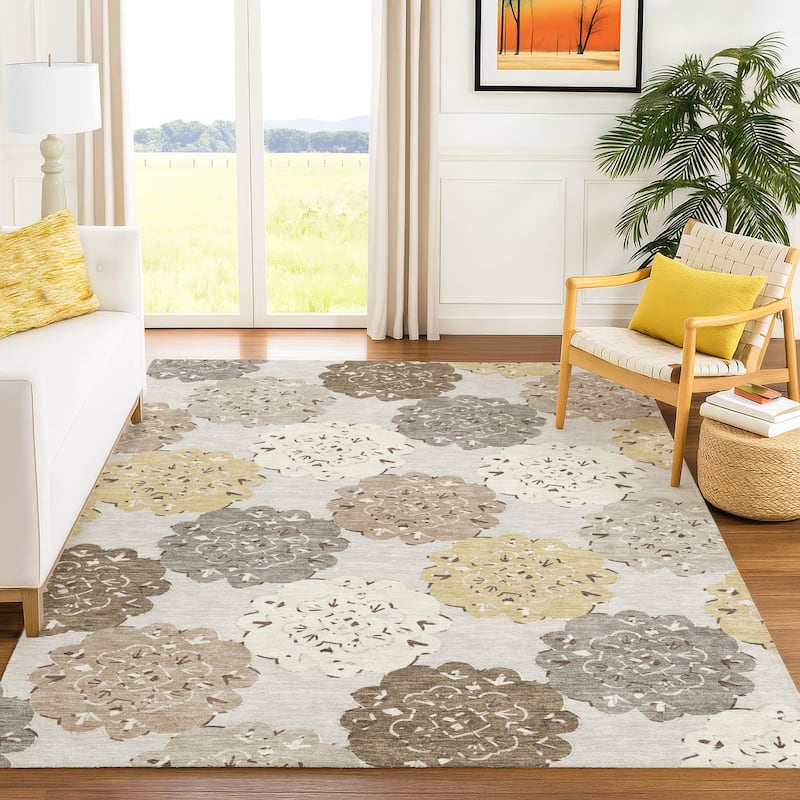 Machine Washable Indoor/ Outdoor Global Motif Chantille Rug