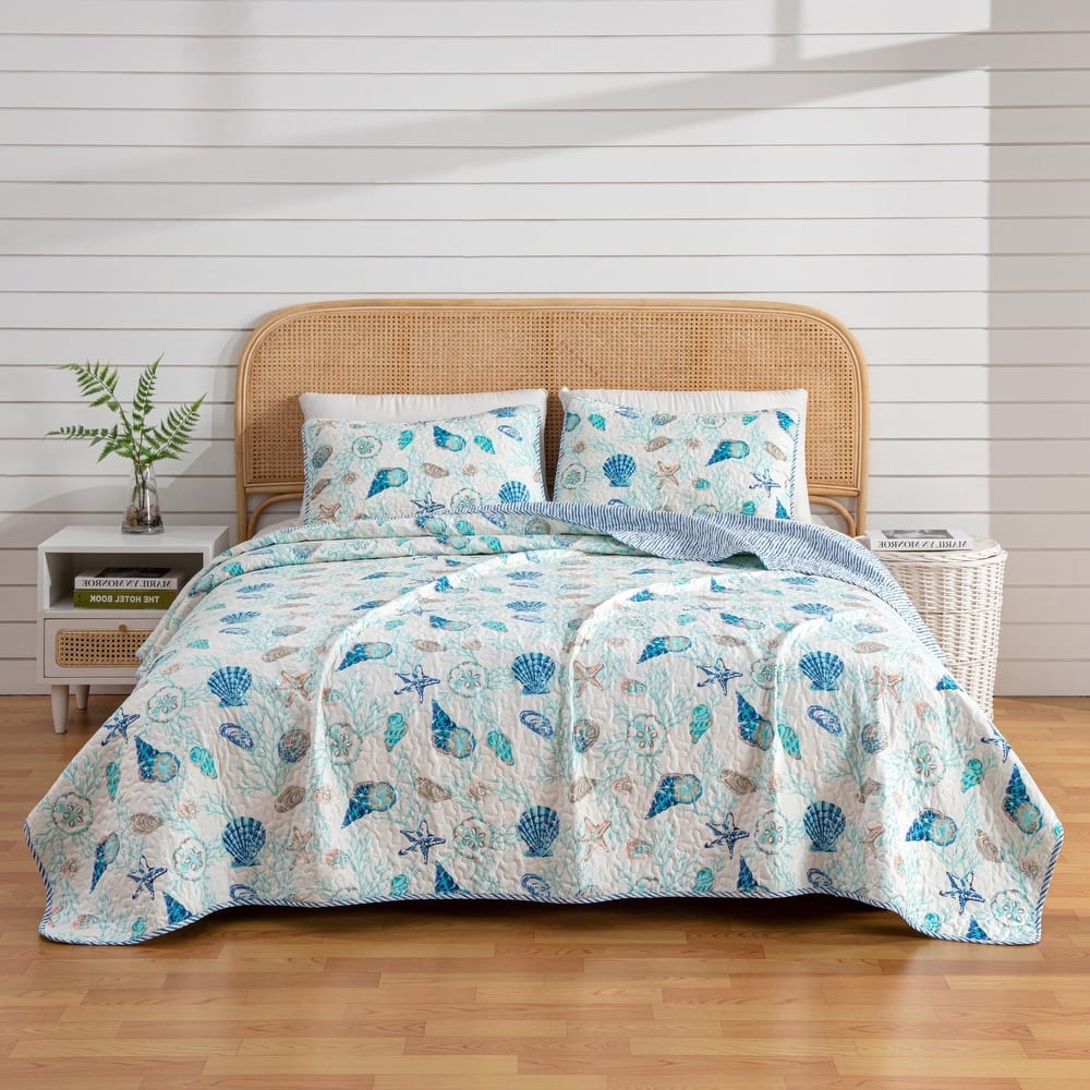Linery & Co. Coastal Microfiber Quilt Set With Shams