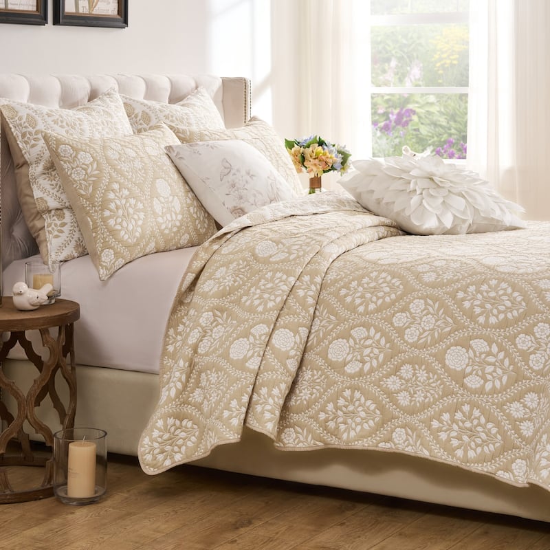 Greenland Home Fashions Serena Contemporary Floral Coverlet Set