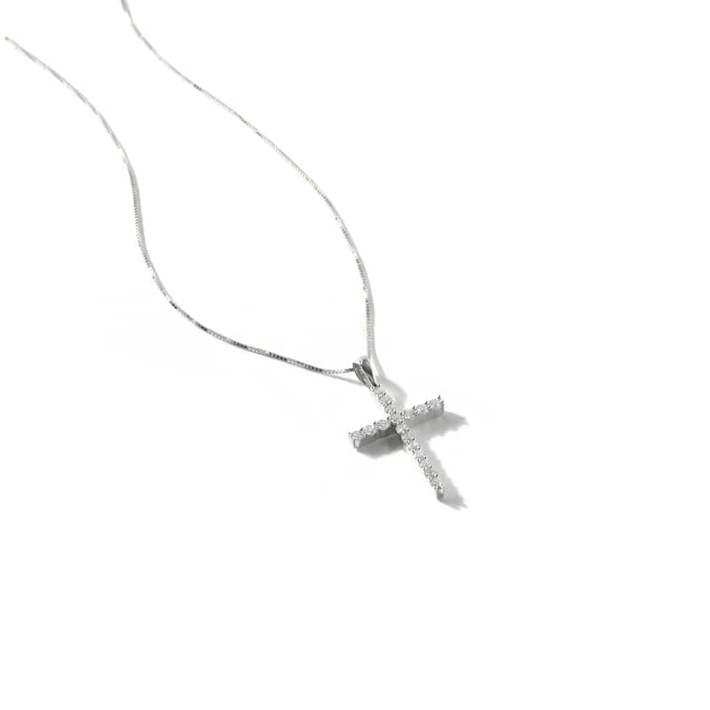 1/4ct TDW Lab-grown Diamond Cross Pendant Necklace in 14k Gold for Women - White