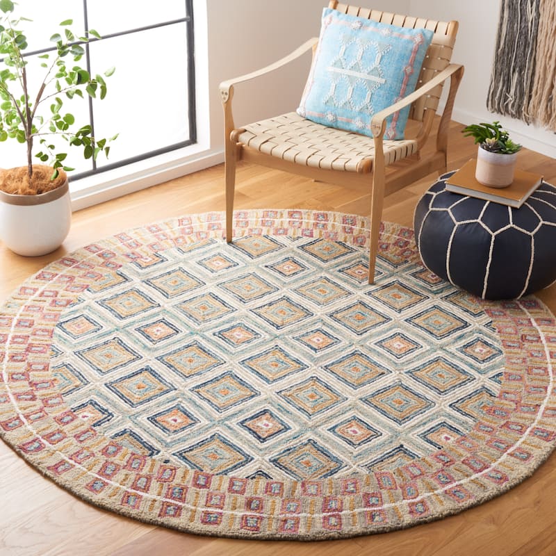 SAFAVIEH Handmade Aspen Lakshmi Bohemian & Eclectic Tribal Wool - 6' x 6' Round - Green/Red - Runner/Round
