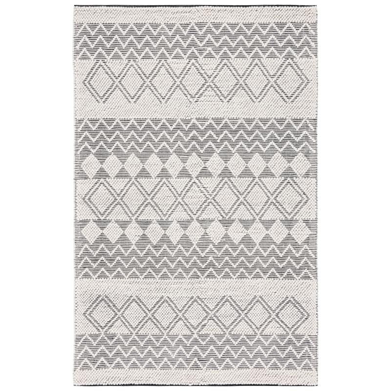 SAFAVIEH Handmade Natura Janica Wool Rug - 6' Square - Black/Ivory