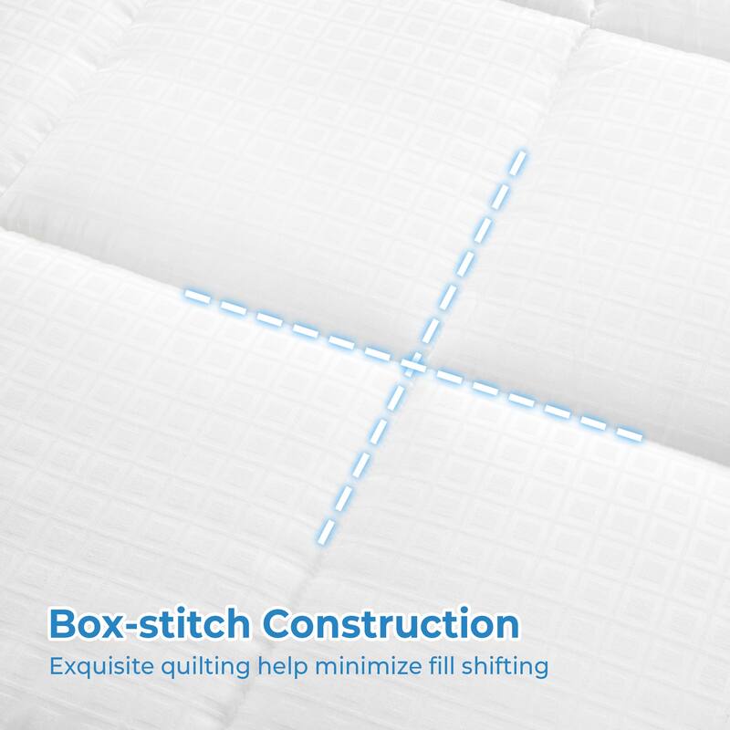 Simply Essential All Season Down Alternative Comforter with Grid-Pattern Jacquard