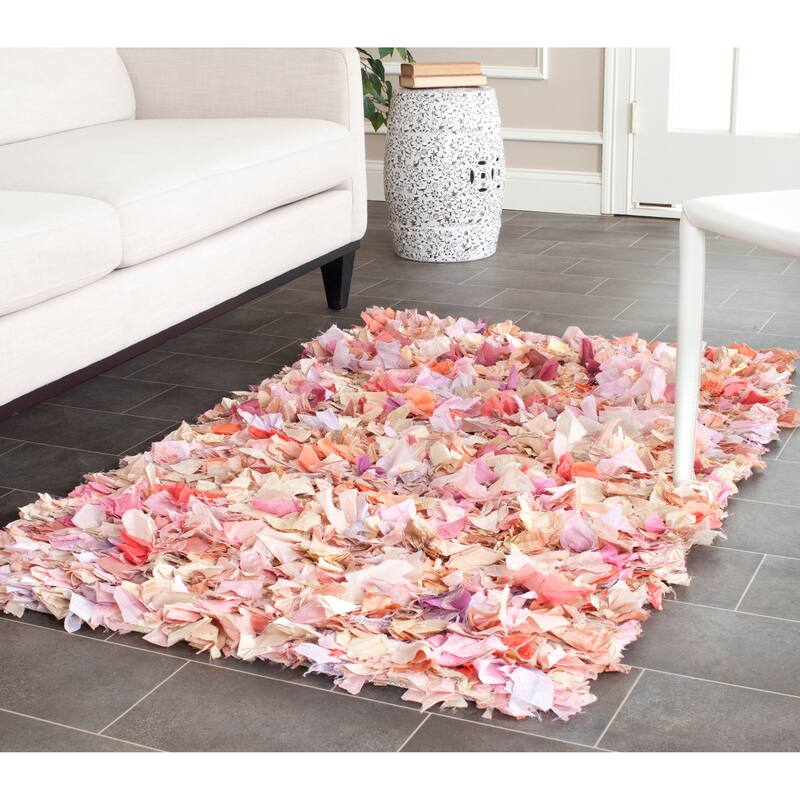 SAFAVIEH Handmade Rio Shag Chihoko 3.5-inch Extra Thick Decorative Rug - 2'6" x 4' - Ivory/Pink