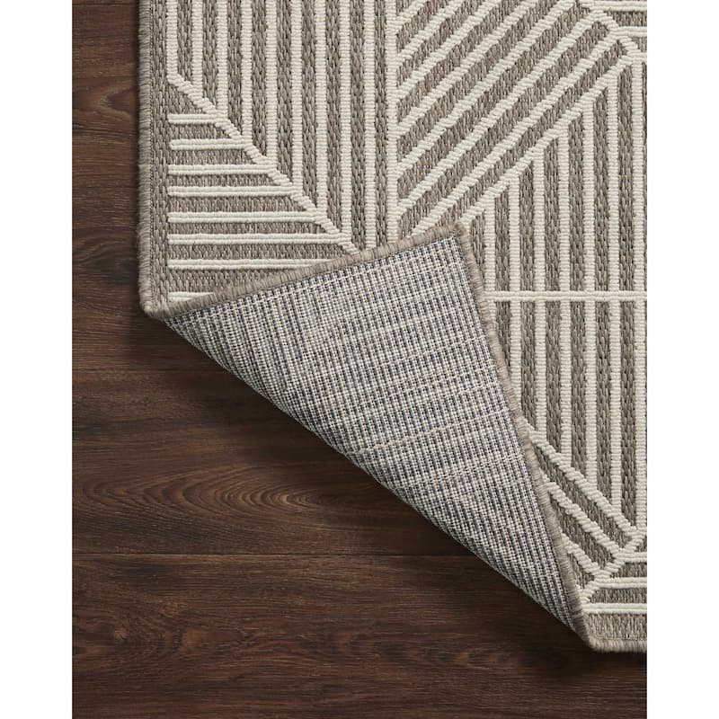 Alexander Home Renee Geometric Modern Indoor / Outdoor Rug