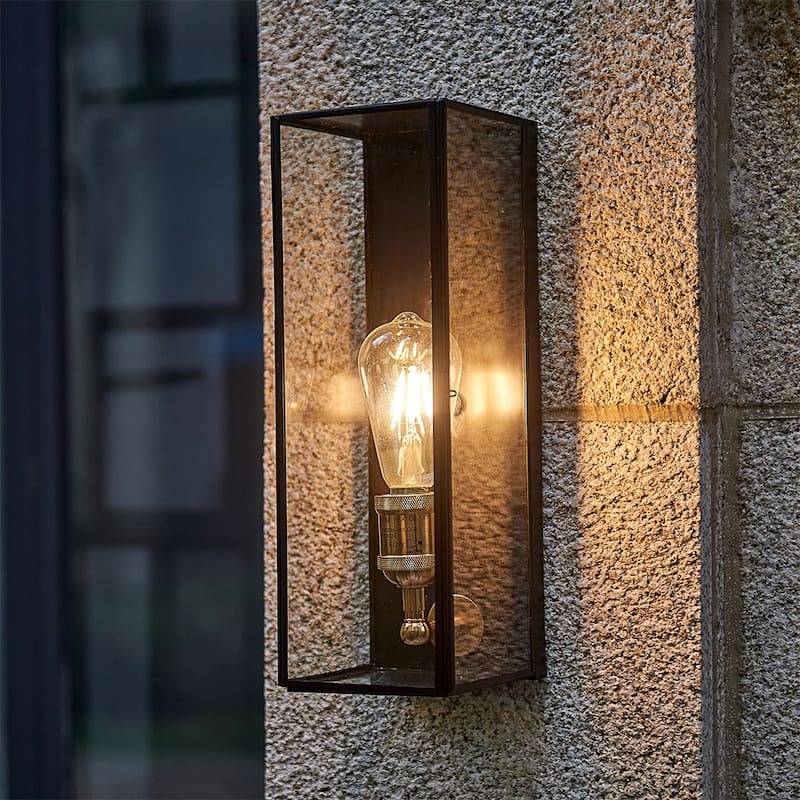 Black 14.25 inch black and gold iron finish wall sconce