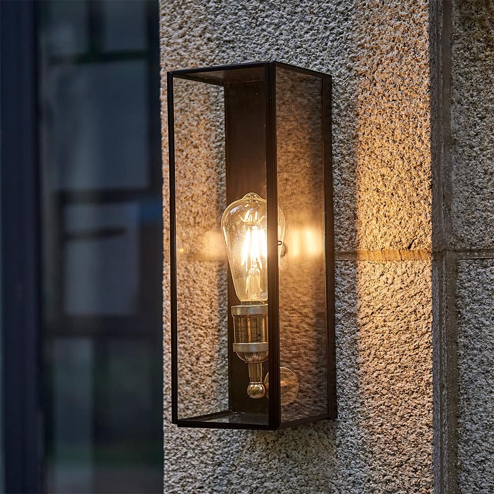 Black 14.25 inch black and gold iron finish wall sconce