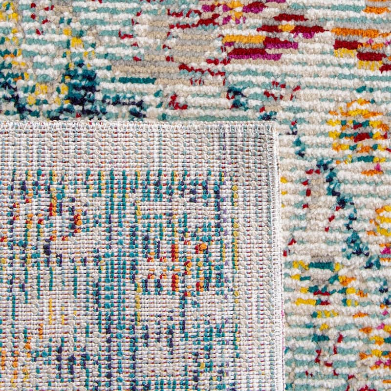 SAFAVIEH Crystal Jaruska Vintage Oriental Rug