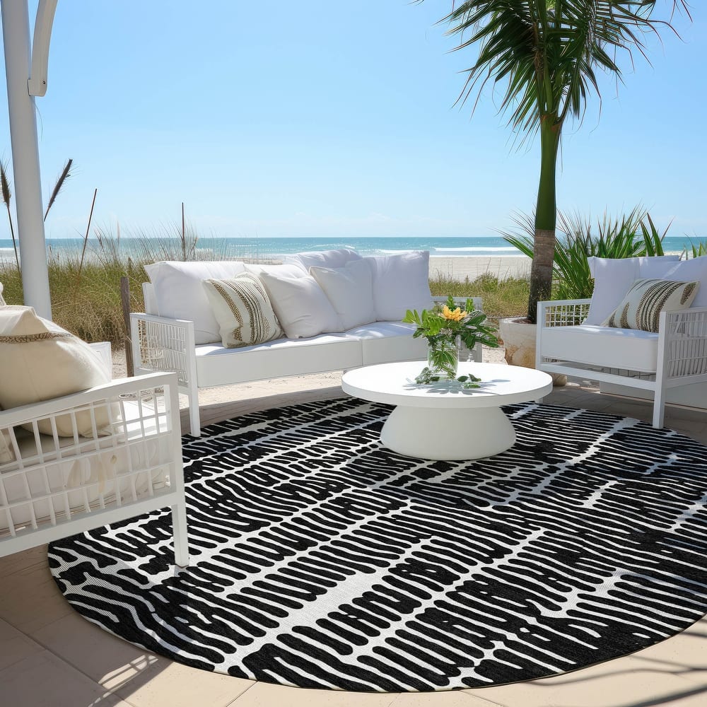 Machine Washable Indoor/ Outdoor Chantille Modern Abstract Rug