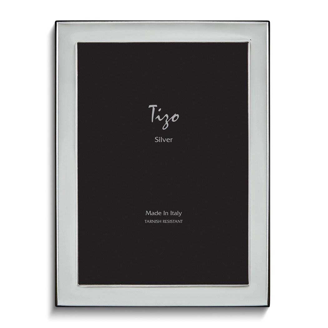 Plain black store picture frames