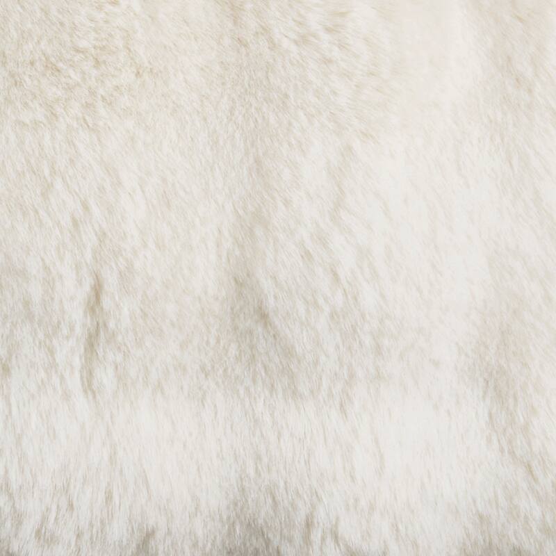 Plush Faux Fur Throw Pillow - Ultra-Soft Textured Accent for Sofa, Bed & Cozy Layered Styling