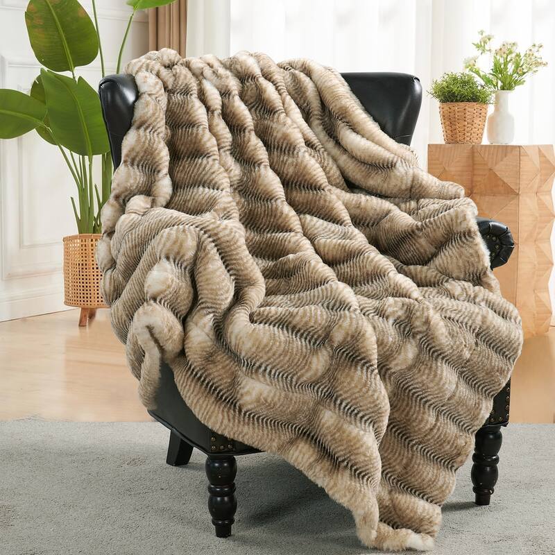 Thick StripeRabbit FauxFur Throw Fuzzy Soft Plush Blanket for Sofa - 50" x 60" - Brown