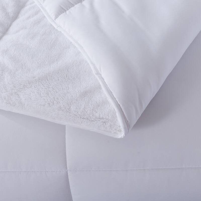 Cozy Down Alternative Reversible Comforter