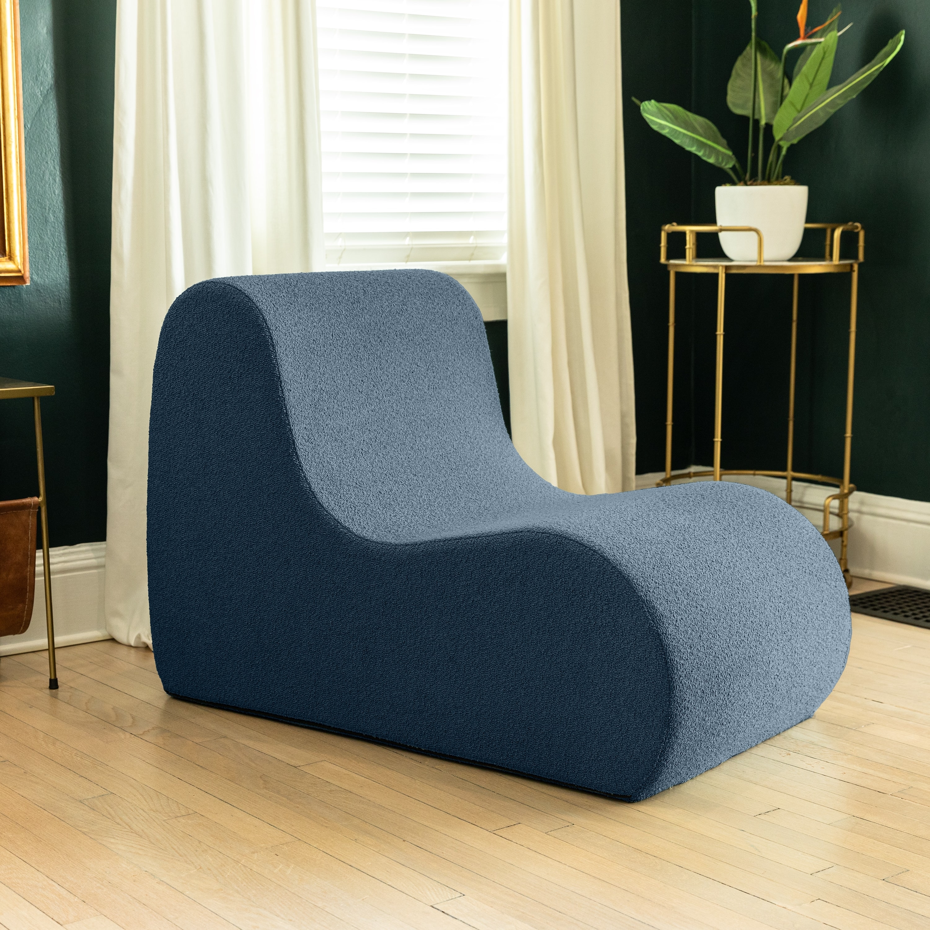 Jaxx online wingback chair