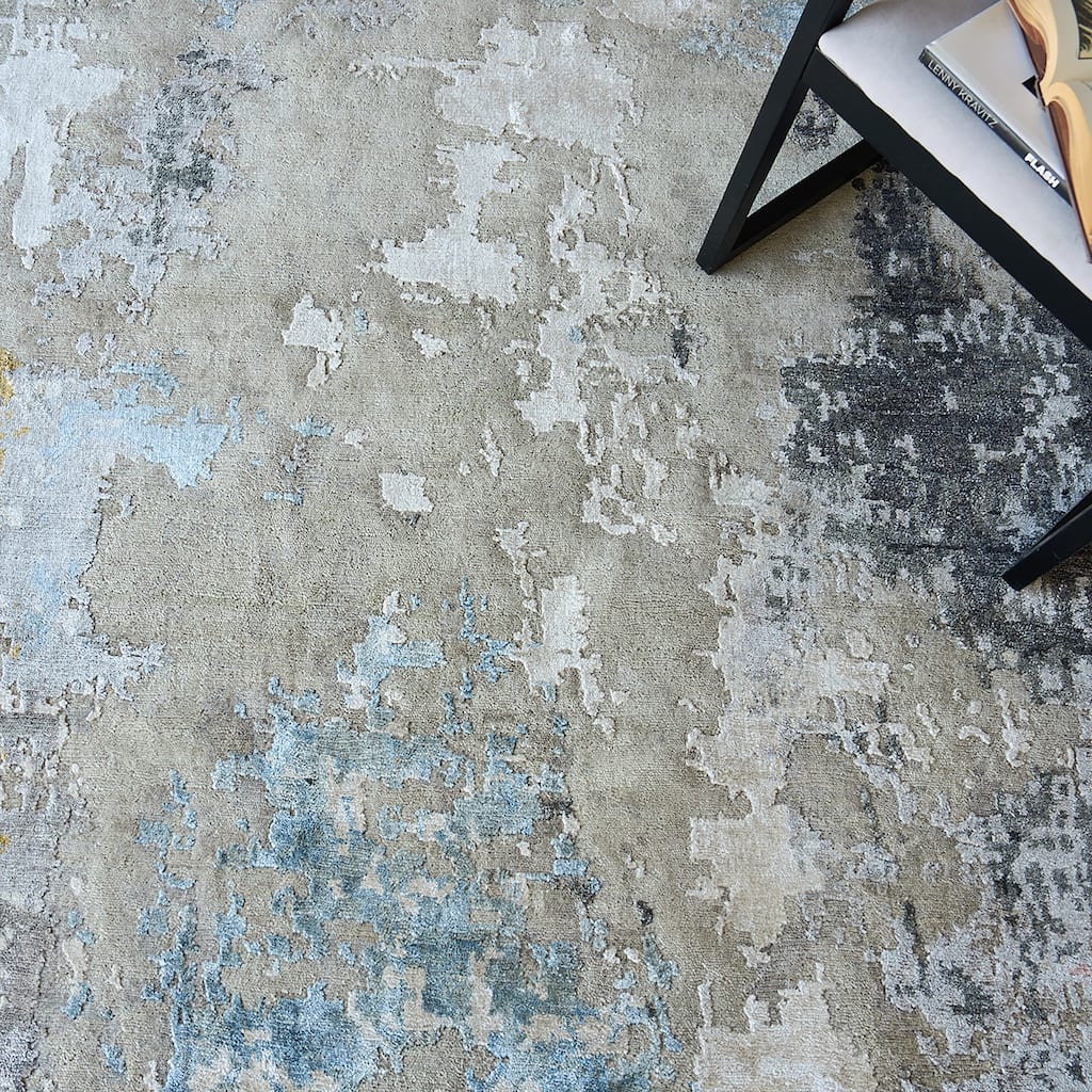 EXQUISITE RUGS Cosmo Hand-knotted Wool/Bamboo Silk Silver/Blue/Beige Area Rug.