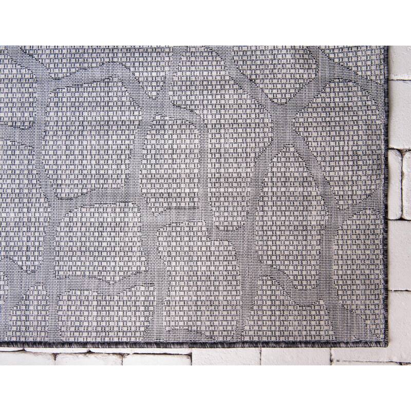 Outdoor Gallery Collection Area Rug