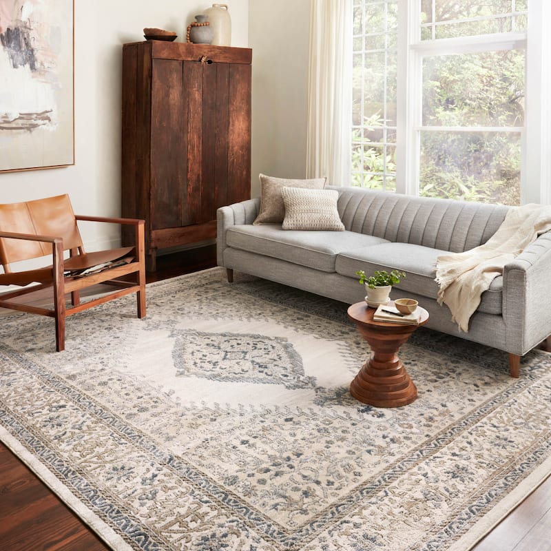 Alexander Home Josefina Diamond Medallion Traditional Rug