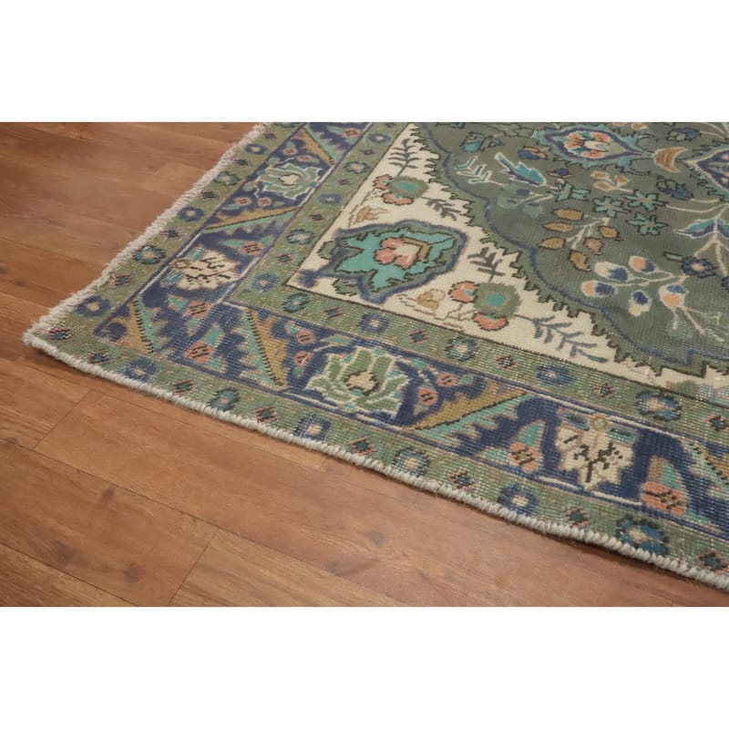 Hand Knotted Oriental 100% Wool Carpet Traditional Floral Green Tabriz Area Rug - 6' 0'' X 4' 6''