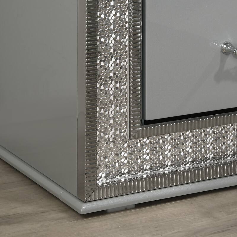 Furniture of America Rosdale Glam 5-Piece Metallic Grey Gloss Queen Platform Bedroom Set with LED Lighting