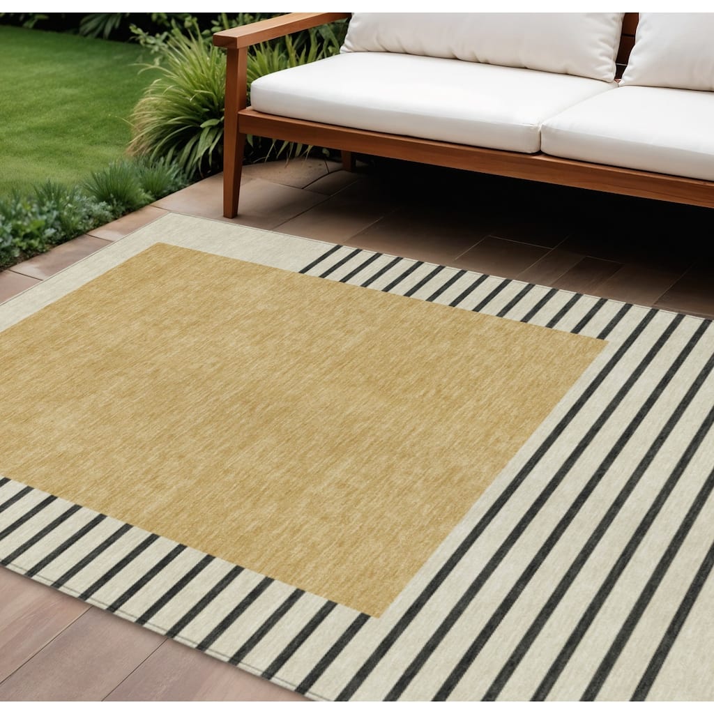 HomeRoots Striped Transitional Rectangle Outdoor Rug