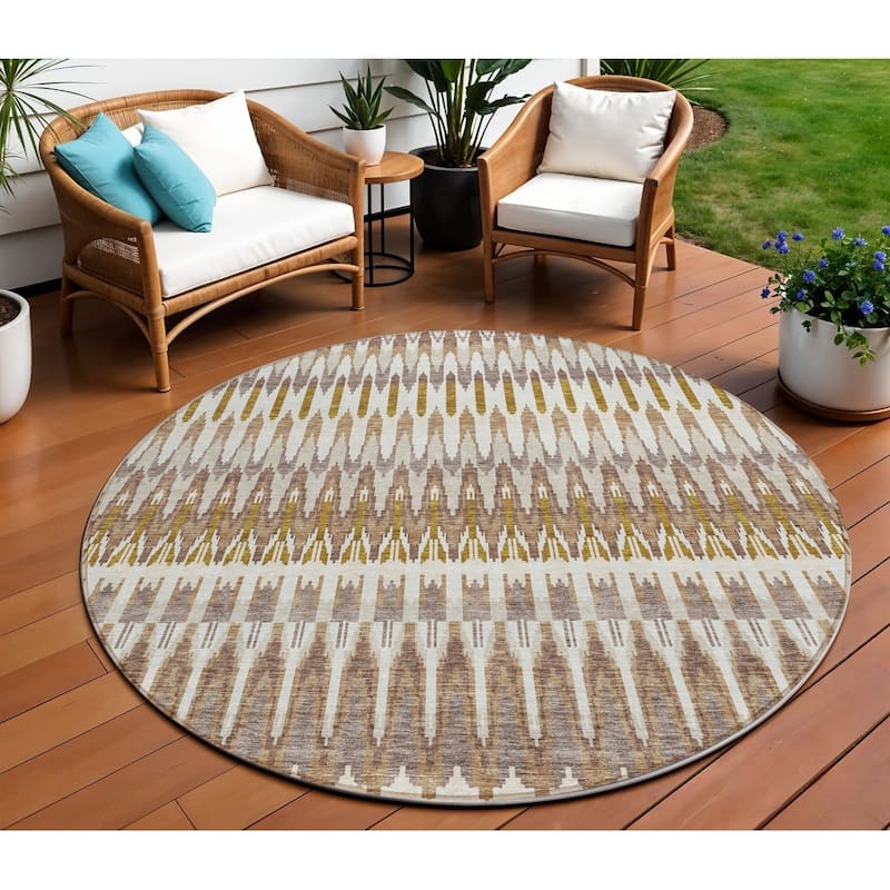 HomeRoots Southwestern Transitional Rectangle Outdoor Rug - 8' Round