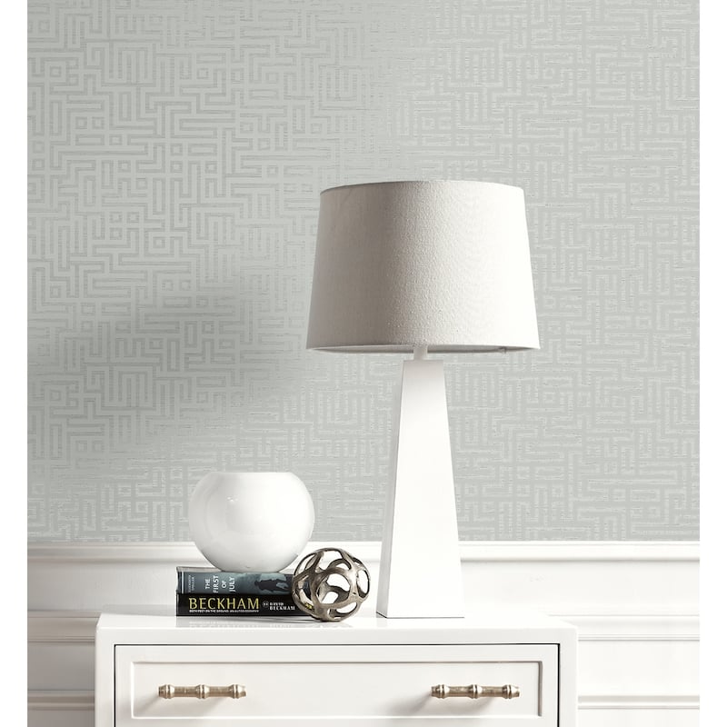Seabrook Designs Rockefeller Maze Nonwoven Unpasted Wallpaper
