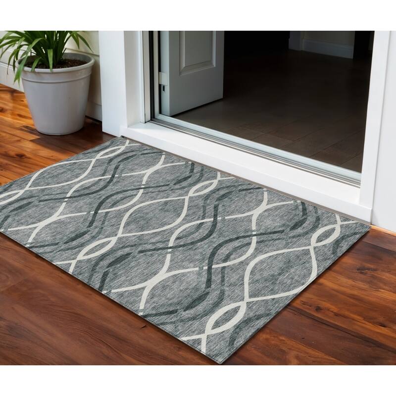HomeRoots Abstract Transitional Rectangle Outdoor Rug - 3' x 5'