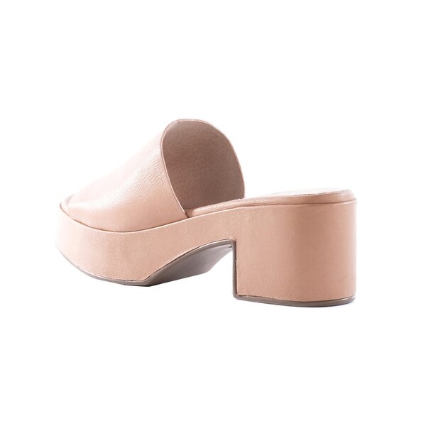 seychelles one of a kind platform sandal
