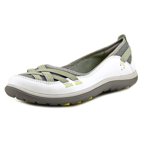 clarks aria pump