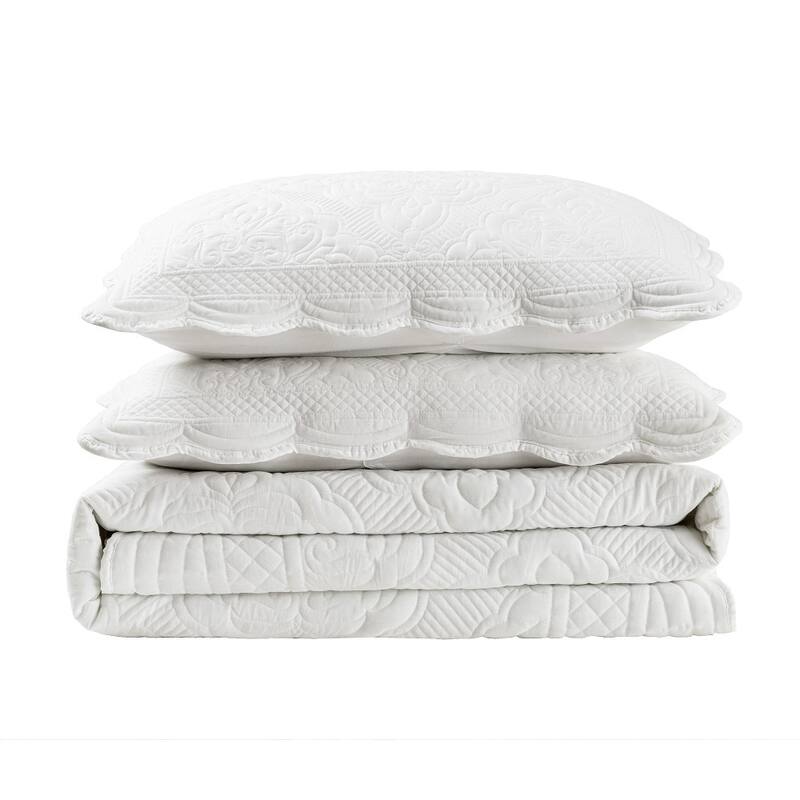 Wholinens 3 Piece Scalloped Edge Floral Bedspread Quilt Set