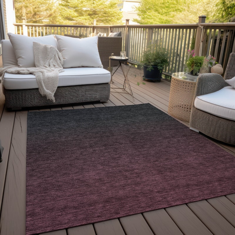 Machine Washable Indoor/ Outdoor Chantille Ombre Solid Rug - Merlot - 8' x 10'