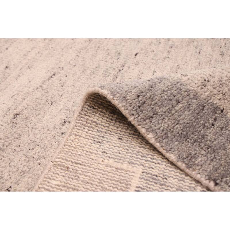 ECARPETGALLERY Hand-knotted Tangier Light Grey Wool Rug - 5'1 x 7'11