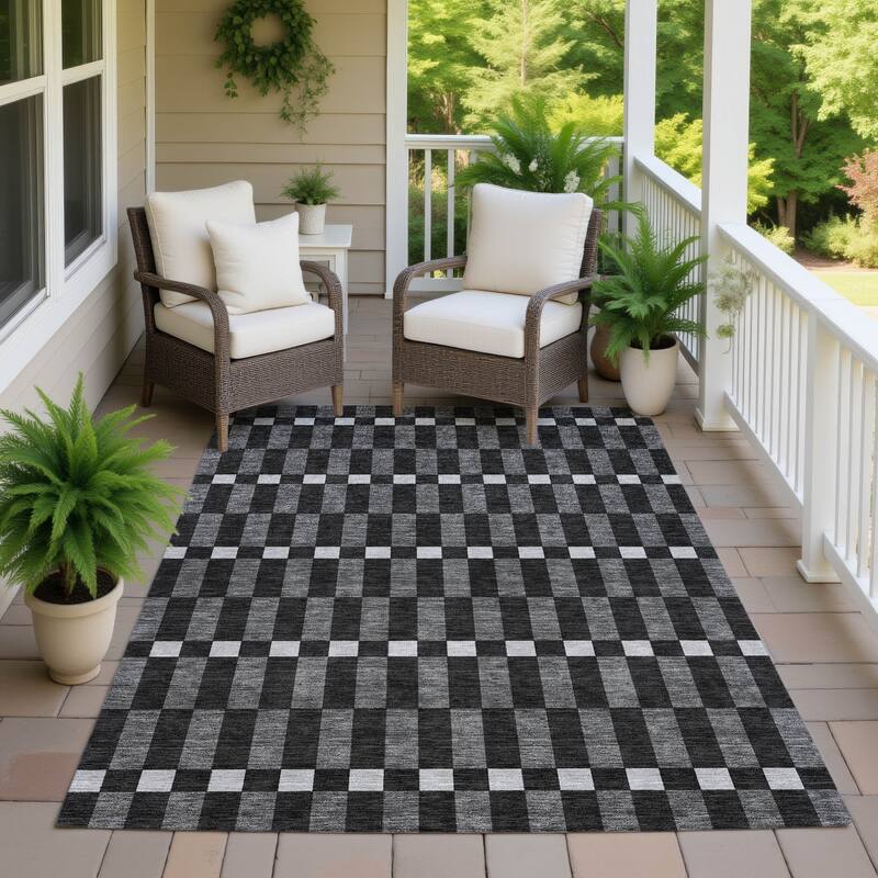 Machine Washable Indoor/ Outdoor Modern Augusta Chantille Rug