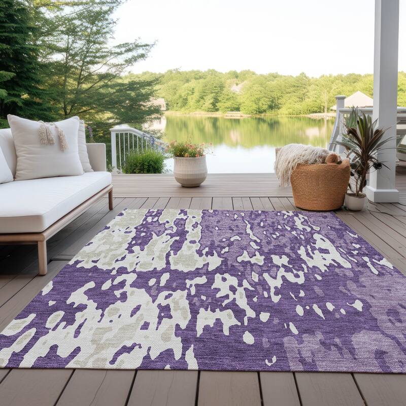 Machine Washable Indoor/ Outdoor Abstract Contemporary Chantille Rug