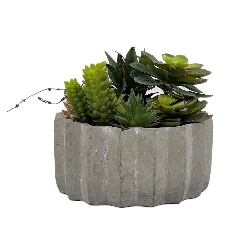 HomeRoots 8" Green Artificial Succulents in a Gray Planter - 7.00 in. x 7.87 in. x 7.00 in.