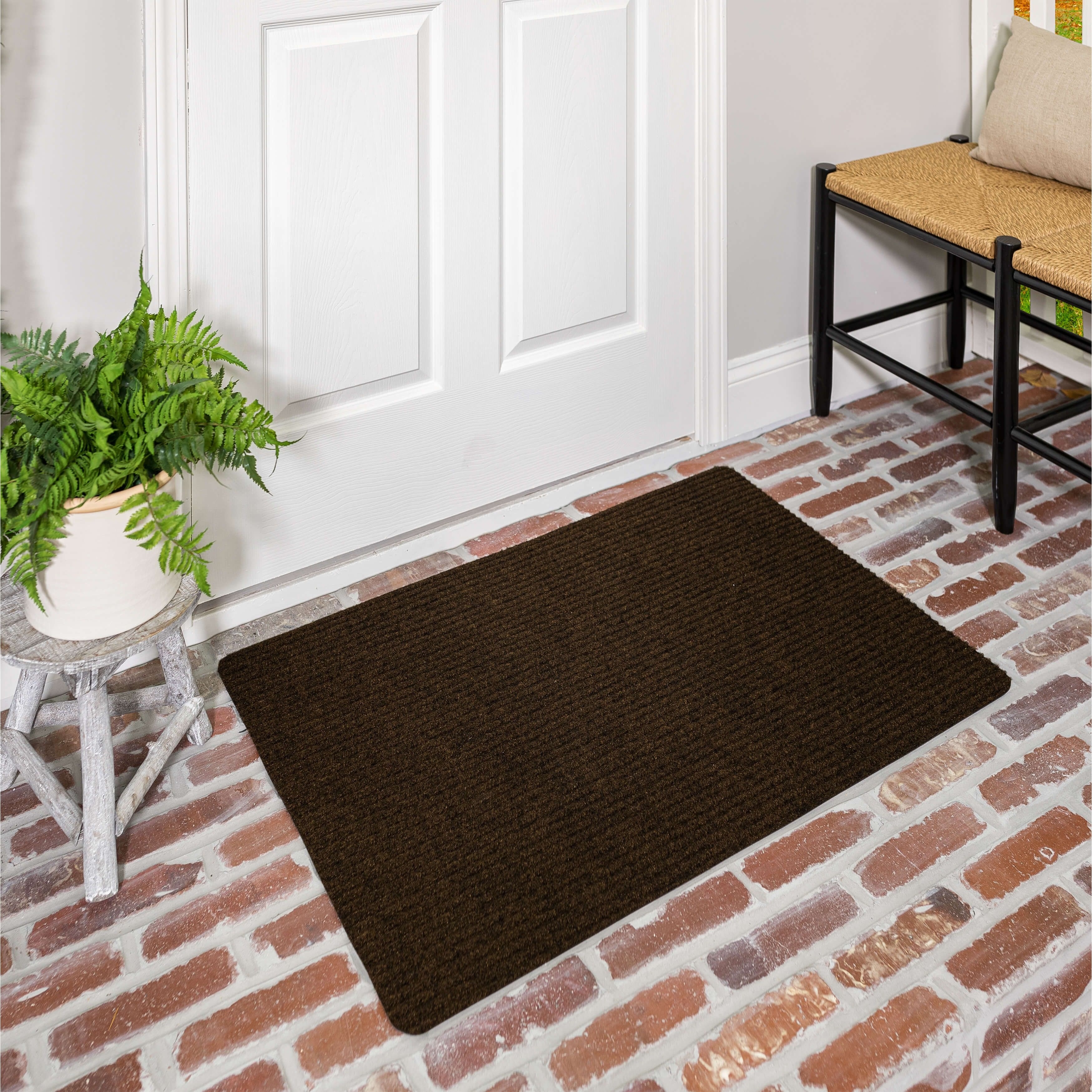 https://ak1.ostkcdn.com/images/products/is/images/direct/62d6cb364f009abb19c8b461f7045dea9b2624b5/Mohawk-Home-Utility-Floor-Mat-for-Garage%2C-Entryway%2C-Porch%2C-and-Laundry-Room.jpg