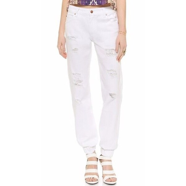 white boyfriend pants