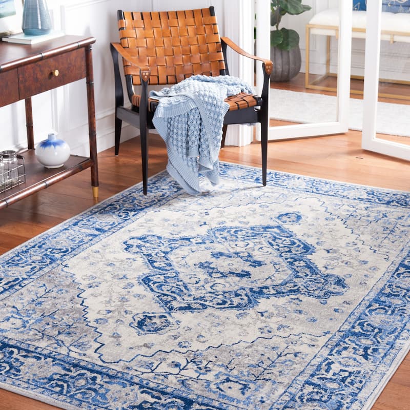SAFAVIEH Brentwood Norlinda Traditional Rug - 4' x 6' - Blue/Ivory