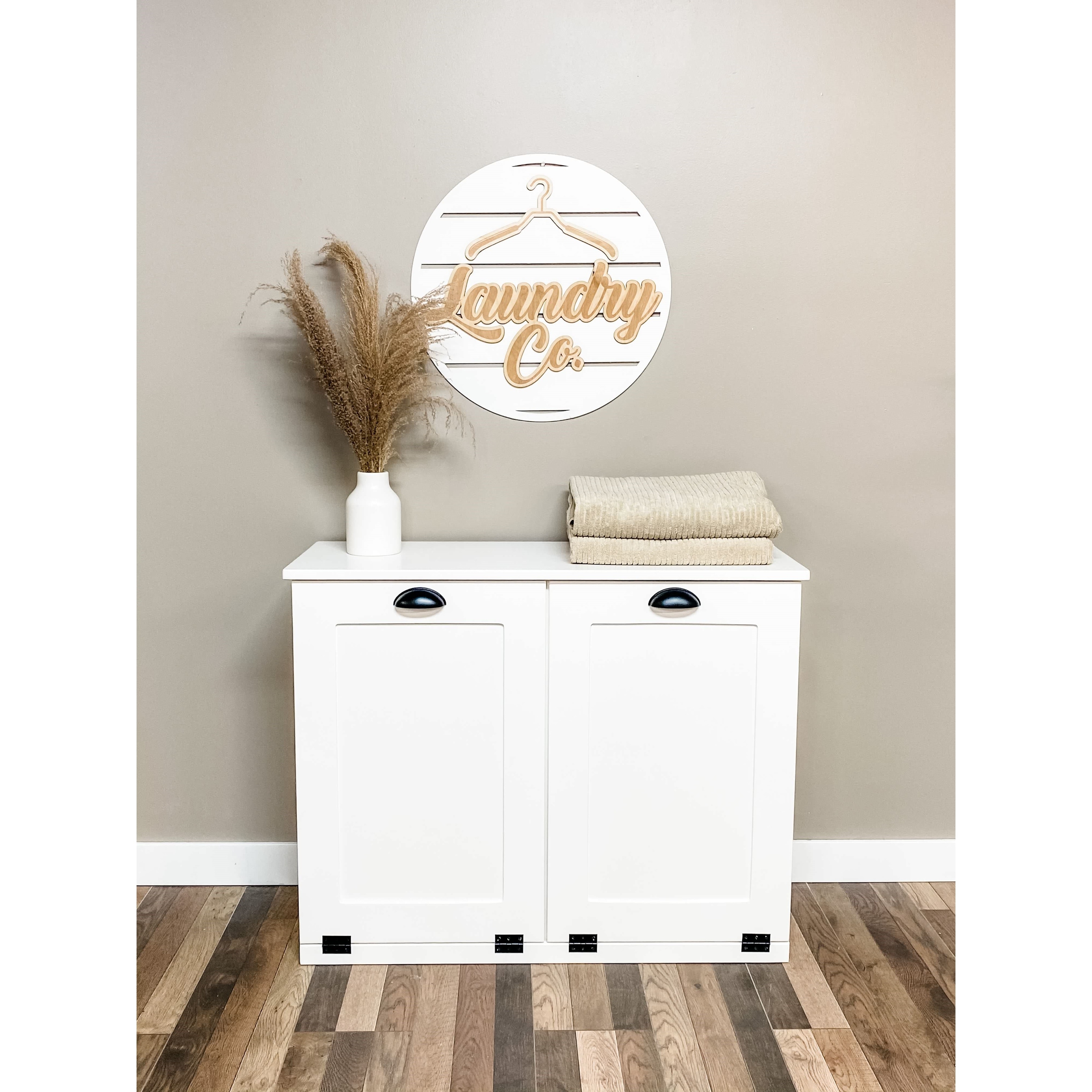 https://ak1.ostkcdn.com/images/products/is/images/direct/62ddcaa9871915a9f583866606637c03163e5486/Double-Tilt-out-Laundry-Hamper-Cabinet.jpg